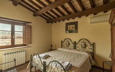 Alloggio:&nbsp;Agello