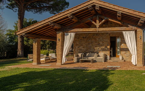 Villa Bolgheri Vermentino Castagneto Carducci: Legna, Tetto, Lotto, Villetta, Casa, Shade, Portico, Struttura Esterna, Estate, Fascio
