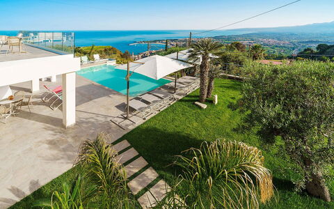 Villa Shelly: Piscina, Ricorrere, Mare, Costiera E Morfologie Oceanic, Costa, Oceano, Eco Hotel, Località Balneare, Tropici
