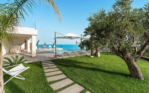 Villa Shelly: Ricorrere, Piscina, Mare, Costa, Mobili Da Esterno, Shade, Eco Hotel, Oceano, Estate, Villa