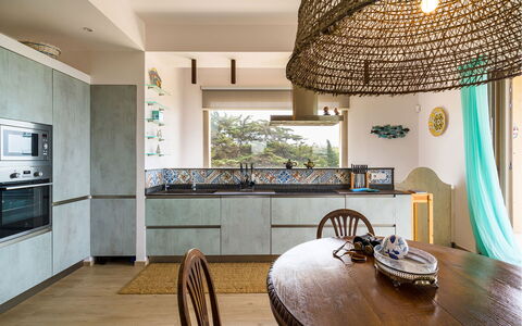 Casa Gentile: Mobilia, Interior Design, Pavimentazione, Legna, Pavimento, Cucina, Soffitto, Lampada, Casa, Camera