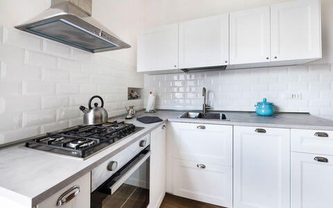 Casa Iago: Cucina, Controsoffitto, Elettrodomestico Da Cucina, Apparecchio Major, Cabinetry, Cucina Stufa, Stufa A Gas, Stufa, Elettrodomestico, Interior Design