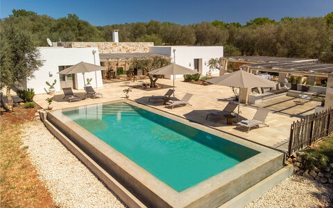 Villa Olivella: Piscina, Ricorrere, Casa, Estate, Eco Hotel, Mobili Da Esterno, Villa, Lettino, Landscaping, Shade