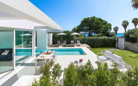 Villa Zora: Piscina, Ricorrere, Shade, Mobili Da Esterno, Estate, Villa, Eco Hotel, Lettino, Hotel