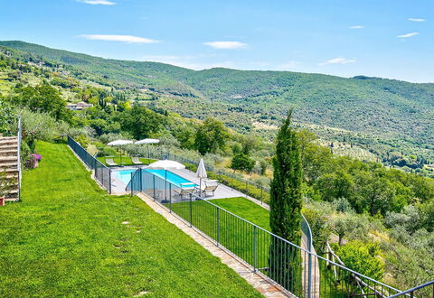 Villa Vita Bella: Collina, Hill Station, Piscina, Valle, Cresta, Recinzione, Eco Hotel, Villa, Paesino Di Montagna, Agriturismo