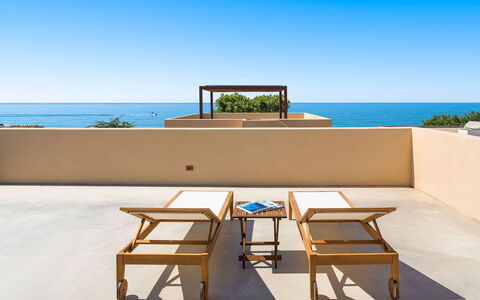 Villa Paprika: Mare, Mobili Da Esterno, Shade, Oceano, Eco Hotel, Balcone, Sedia, Ricorrere, Color Legno, Tropici