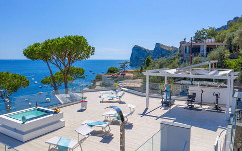 Villa del Cantone: Ricorrere, Urban Design, Mare, Tempo Libero, Costa, Piscina, Balcone, Shade, Località Balneare, Hotel