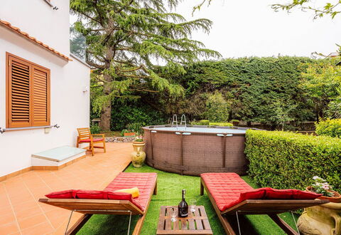 Villa Ava: Giardino, Mobilia, Backyard, Mobili Da Esterno, Piscina, Eco Hotel, Tempo Libero, Prato, Color Legno, Landscaping