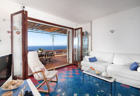 Sea Scent: Mobilia, Pavimentazione, Mare, Pavimento, Interior Design, Oceano, Sedia, Ricorrere, Camera, Appartamento
