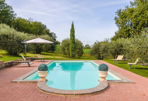 Villa dei Fiori: Piscina, Giardino, Giochi D'Acqua, Estate, Landscaping, Ricorrere, Hacienda, Eco Hotel, Cortile, Villa