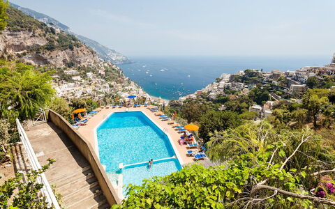 Casa Dorothea 3: Resort Citta ', Piscina, Ricorrere, Paesino Di Montagna, Località Balneare