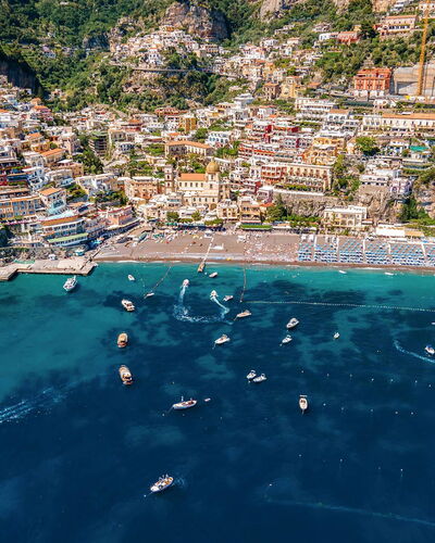 Casa Palazzo: Corpo D'Acqua, Costa, Mare, Estate, Costiera E Morfologie Oceanic, Barca, Spiaggia, Attrazione Turistica, Oceano, Moto D'Acqua