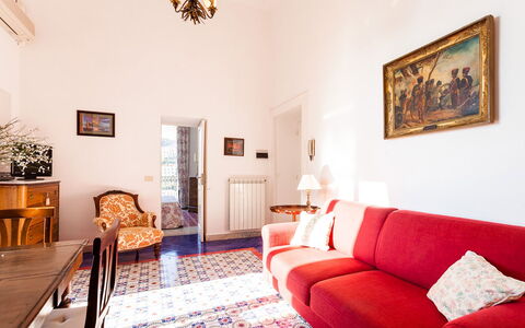 Casa Praiano: Interior Design, Pavimentazione, Parete, Mobilia, Pavimento, Legna, Divano, Soggiorno, Camera, Soffitto