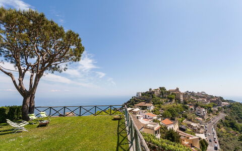 Il Giardino di Ravello: Blu, Costa, Orizzonte, Mare, Costiera E Morfologie Oceanic, Oceano, Hill Station, Riva, Promontorio