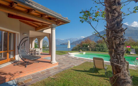 Villa Cremia: Ricorrere, Eco Hotel, Portico, Estate, Villa, Hacienda, Agriturismo, Piscina