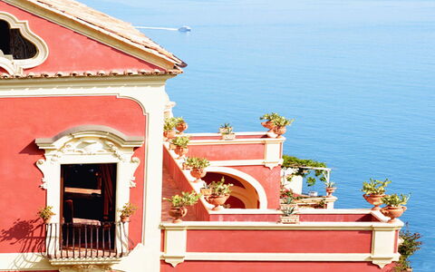 Palazzo Santa Croce: Rosso, Dipingere, Balcone
