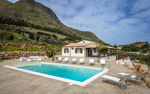 Villa Gea: Estate, Eco Hotel, Vacanza, Ricorrere, Villa, Agriturismo, Piscina