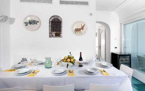 Villa Magnolia: Mobilia, Interior Design, Tavolo, Tavola, Sedia, Soffitto, Cucina & Sala Da Pranzo Tavolo, Sala Da Pranzo, Illuminazione, Casa
