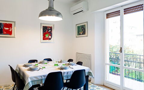 Casa Milena: Mobilia, Interior Design, Pavimentazione, Sedia, Tavolo, Legna, Cucina & Sala Da Pranzo Tavolo, Sala Da Pranzo, Pavimento, Soffitto