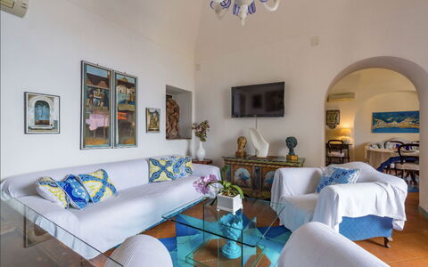 Villa Olivia: Mobilia, Interior Design, Parete, Divano, Pavimentazione, Pavimento, Soggiorno, Tavolo, Casa, Illuminazione