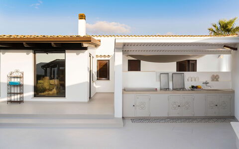 Cala Diletta: Interior Design, Pavimentazione, Pavimento, Casa, Architettura, Soffitto, Porta, Camera, Cucina, Shade