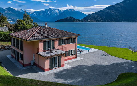 Villa Angela: Villa, Balcone, Agriturismo