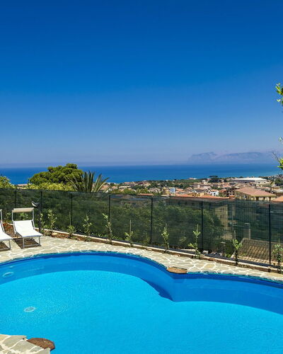 Villa Romy: Blu, Acqua, Piscina, Ricorrere, Mobili Da Esterno, Mare, Shade, Eco Hotel, Costa, Tempo Libero