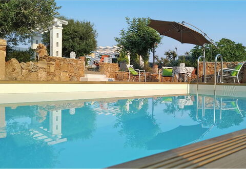 Villa la Rezza: Piscina, Ricorrere, Giochi D'Acqua, Shade, Eco Hotel, Ombrello, Vaso Di Fiori, Hacienda, Landscaping, Design
