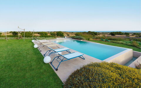 Villa Bel Prato: Blu, Piscina, Ricorrere, Mobili Da Esterno, Shade, Giardino, Landscaping, Terme, Eco Hotel, Centro Ricreativo