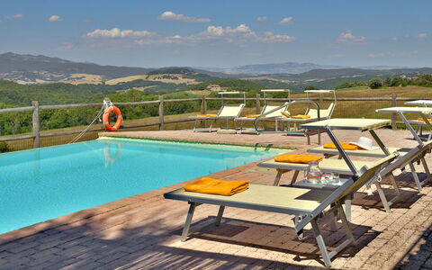Villa Ghirlanda: Piscina, Mobili Da Esterno, Ricorrere, Lettino, Eco Hotel, Hotel, Terme, Resort Citta ', Villa, Balcone