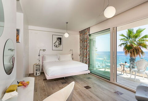 Casa Pink: Ricorrere, Mare, Mobilia, Costiera E Morfologie Oceanic, Oceano, Costa, Piscina, Appartamento, Hotel, Eco Hotel