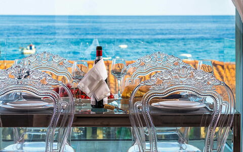 Casa Light Blu: Mobilia, Tavolo, Mare, Sedia, Oceano, Costa, Ristorante, Ricorrere, Tovaglia, Mobili Da Esterno