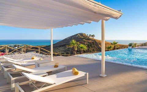 Villa Montallegro: Piscina, Ricorrere, Mobili Da Esterno, Eco Hotel, Shade, Sedia, Tempo Libero, Tropici, Hotel, Villa