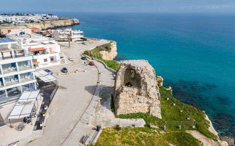 Azzurra: Blu, Costa, Mare, Costiera E Morfologie Oceanic, Roccia, Terreno, Oceano, Promontorio, Attrazione Turistica