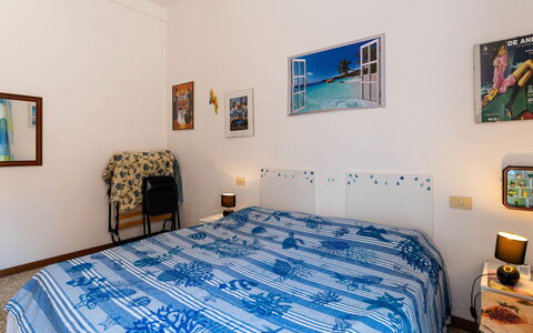 Milena: Mobilia, Interior Design, Camera Da Letto, Appartamento, Camera, Lenzuolo, Letto, Bedding, Cornice, Biancheria