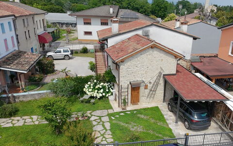 La Casetta dei Palù, Valdobbiadene: Costruzione, Casa, Zona Residenziale, Tetto, Quartiere, Casa, Cittadina, Insediamento Umano, Urban Design