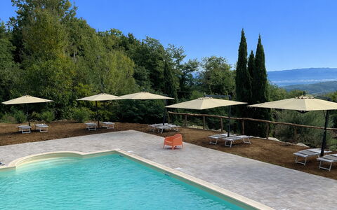 Borgo Antico, Pool, Barberino del Mugello: Piscina, Acqua, Mobili Da Esterno, Mobilia, Ricorrere, Ombrello, Eco Hotel, Shade, Sedia, Terme