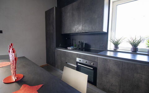 C-Home Historic House: Pavimentazione, Controsoffitto, Pavimento, Mobilia, Cucina, Elettrodomestico Da Cucina, Elettrodomestico, Cabinetry, Apparecchio Major