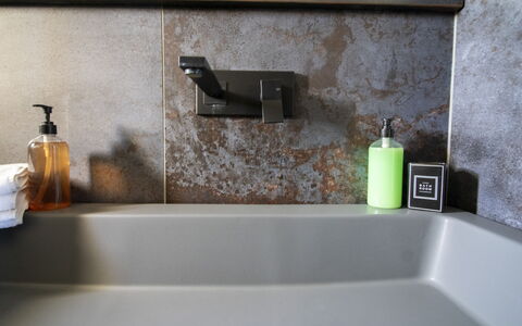 C-Home Historic House: Idraulico Fixture, Rubinetto, Lavello, Idraulico, Lavandino Del Bagno, Controsoffitto, Bagno