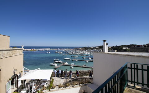 C-Home Historic House: Barca, Moto D'Acqua, Barche E Nautica - Macchine E Materiali, Marina, Waterway, Costa, Mare, Costiera E Morfologie Oceanic, Porta, Porto