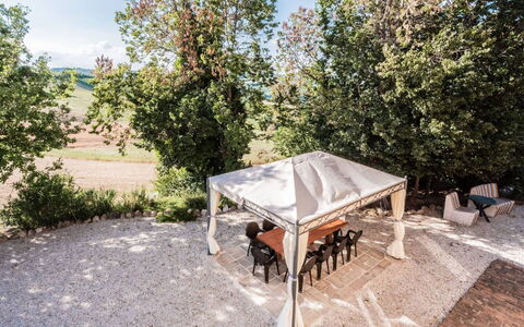 Villa Checco: Shade, Gazebo, Baldacchino, Padiglione, Struttura Esterna, Giardino, Mobili Da Esterno, Sedia, Pergola, Landscaping