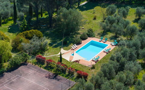 Il Leccio, Vinci, Private Pool and Tennis: Piscina, Ricorrere, Estate, Hacienda, Villa, Eco Hotel, Piantagione, Agriturismo