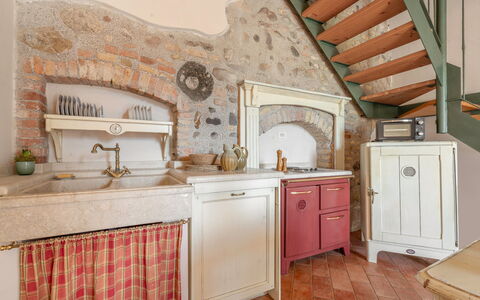 Alloggio:&nbsp;Ginestra
