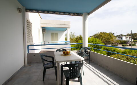 Celeste'S House in Torre Dell'Orso: Shade, Balcone, Sedia, Mobili Da Esterno