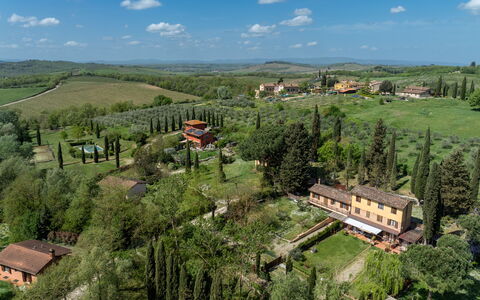 Civico108 Vacation Home, Pool, Castellina in Chian: Estate, Giardino, Piantagione, Landscaping, Agriturismo, Villa, Hacienda, Parco, Dimora