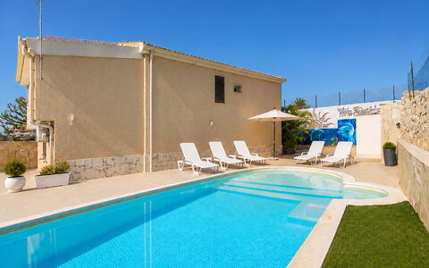 Villa Giugiola: Blu, Piscina, Ricorrere, Mobili Da Esterno, Estate, Hotel, Terme, Shade, Villa, Eco Hotel