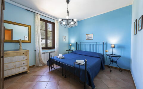Villa Quintino: Mobilia, Interior Design, Pavimentazione, Pavimento, Soffitto, Camera, Camera Da Letto, Letto, Illuminazione, Tavolo