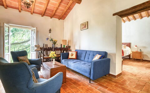 Villa the Horses: Mobilia, Interior Design, Parete, Pavimentazione, Legna, Pavimento, Divano, Camera, Soggiorno, Soffitto