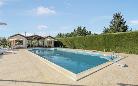 Villa Billona: Piscina, Ricorrere, Tempo Libero, Materiale Composito, Estate, Shade, Mobili Da Esterno, Villa, Eco Hotel, Hotel