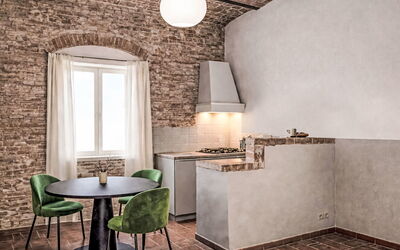 Alloggio:&nbsp;Madia 830.1